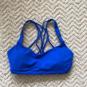 Lululemon sports bra